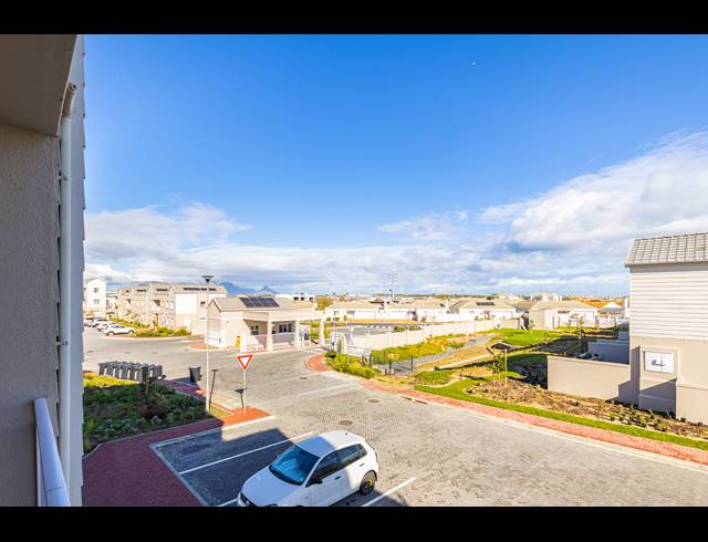 3 BEDROOM APARTMENT TO LET IN SUNNINGDALE